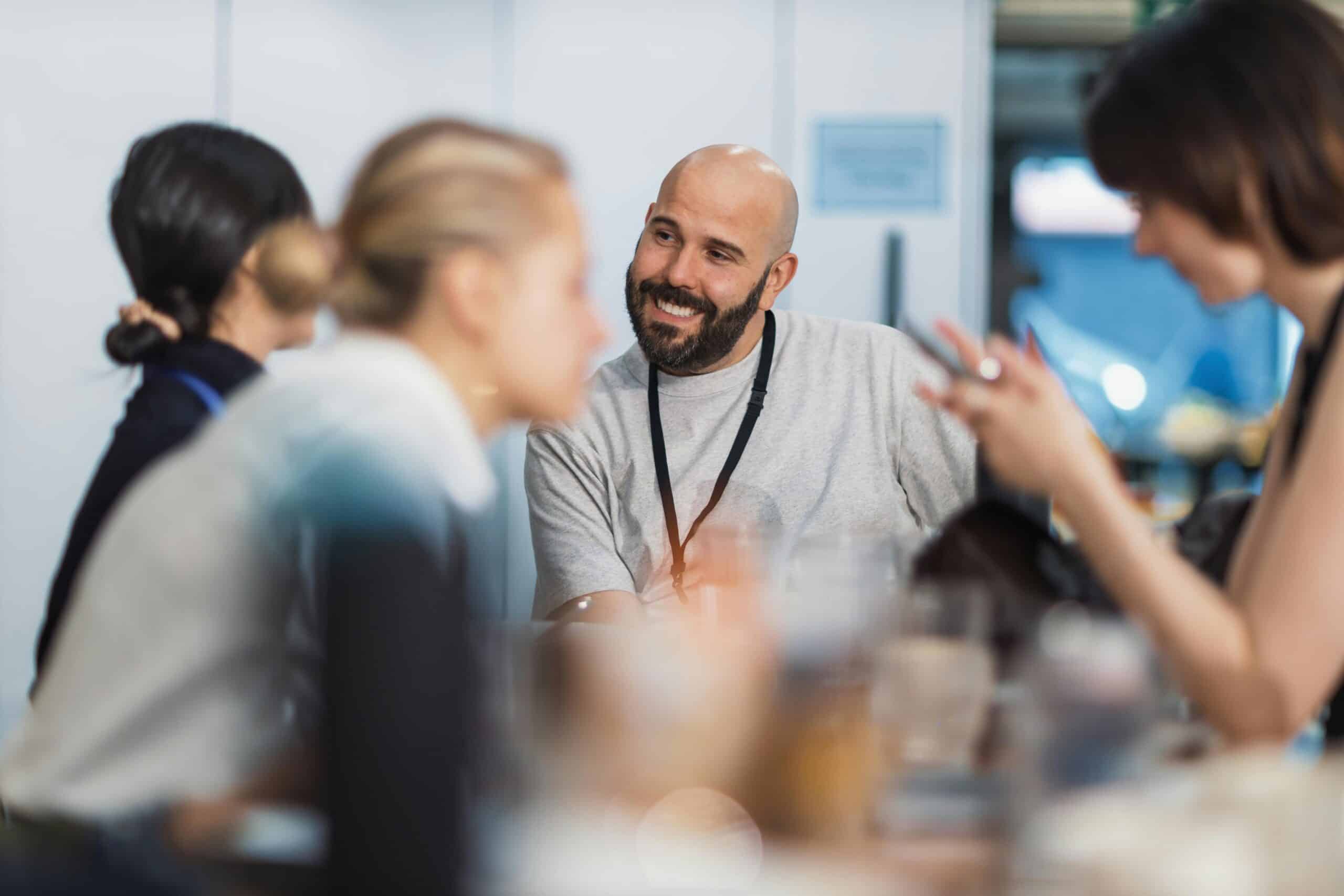 vergadering man groep overleggen